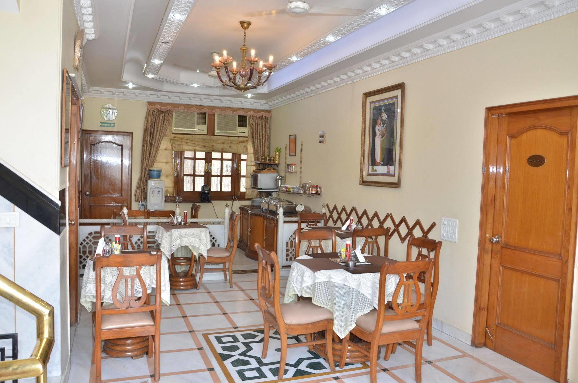 Bajaj Indian Home Stay Nova Deli Exterior foto